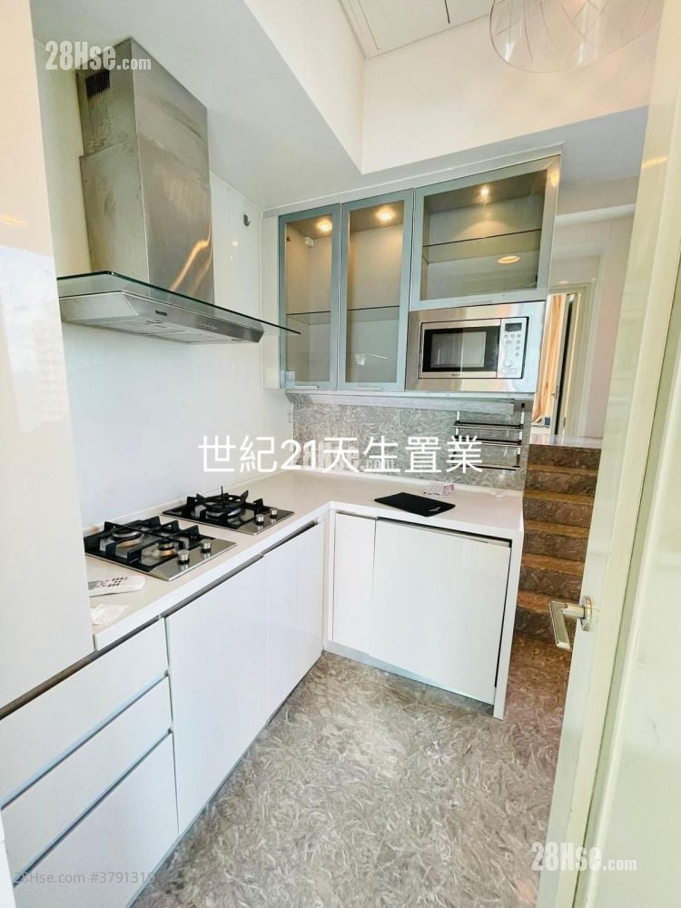 海誉 售盘 4 房 , 3 浴室 1,026 平方尺