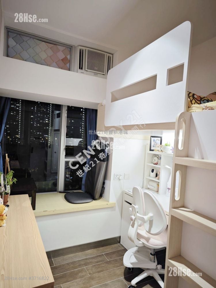 Mountain Shore Sell 2 Bedrooms , 1 Bathroom 474 ft²