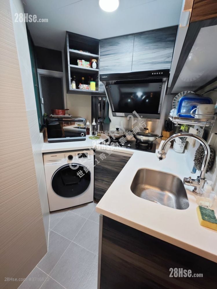 Mountain Shore Sell 2 Bedrooms , 1 Bathroom 474 ft²