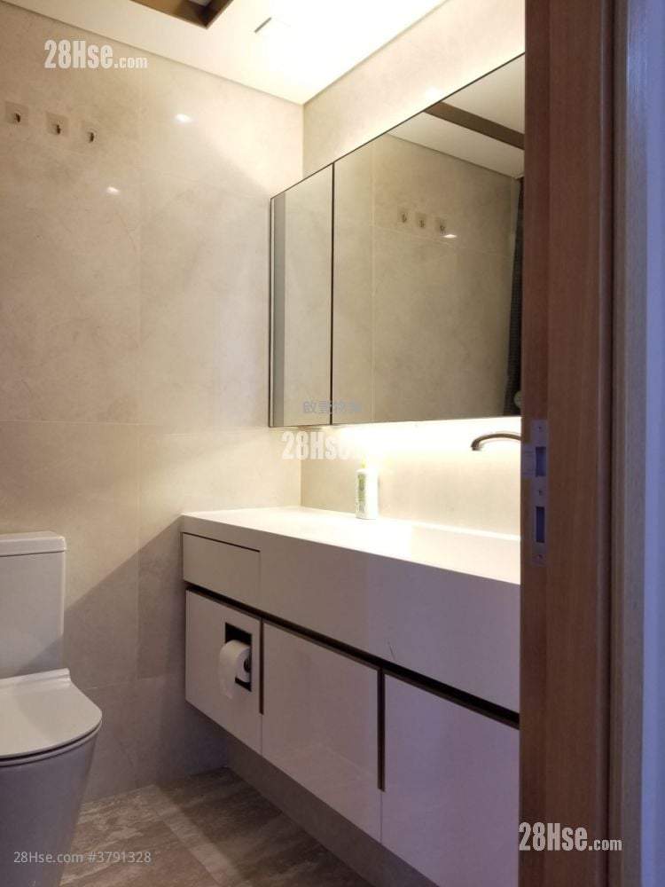 One Kai Tak(Ii) Sell 3 Bedrooms , 1 Bathroom 547 ft²