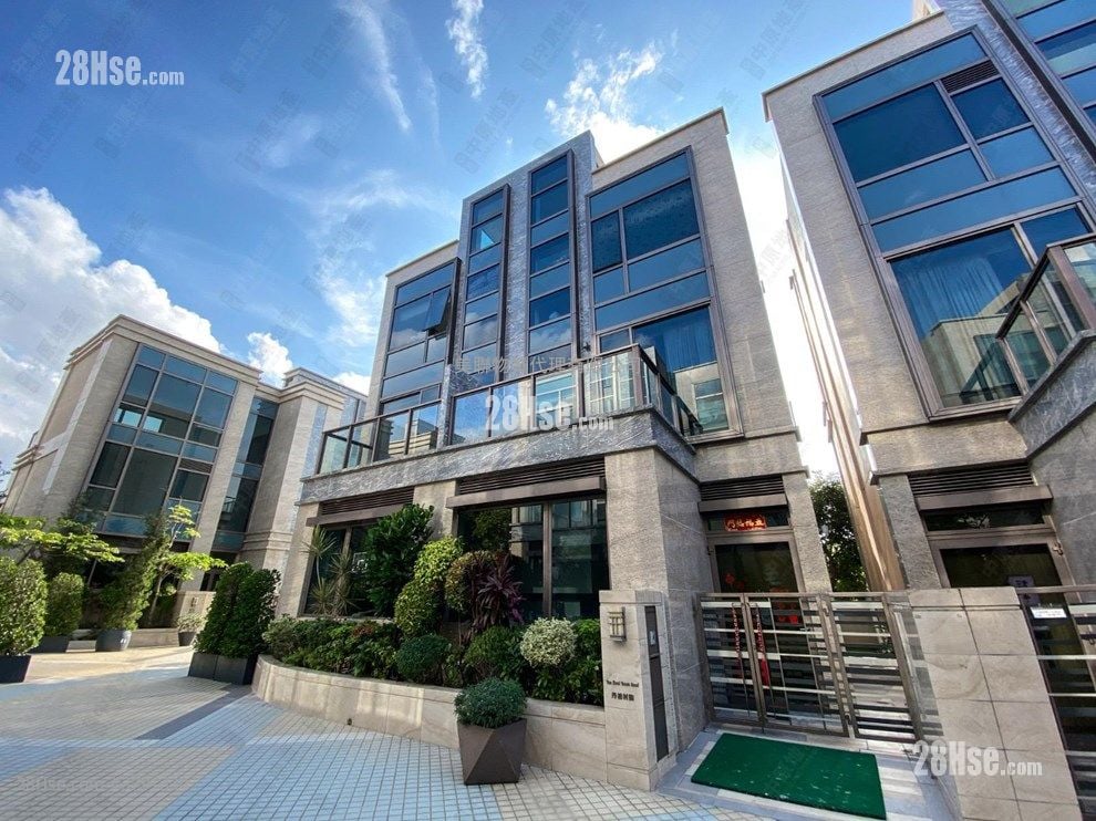 Domus Sell 3 Bedrooms 1,986 ft²