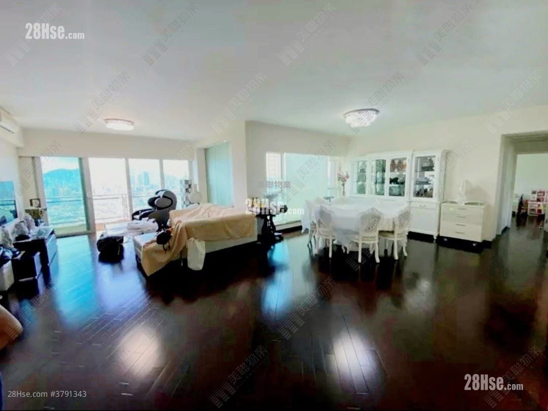 嘉皇台 售盘 4 房 1,764 平方尺