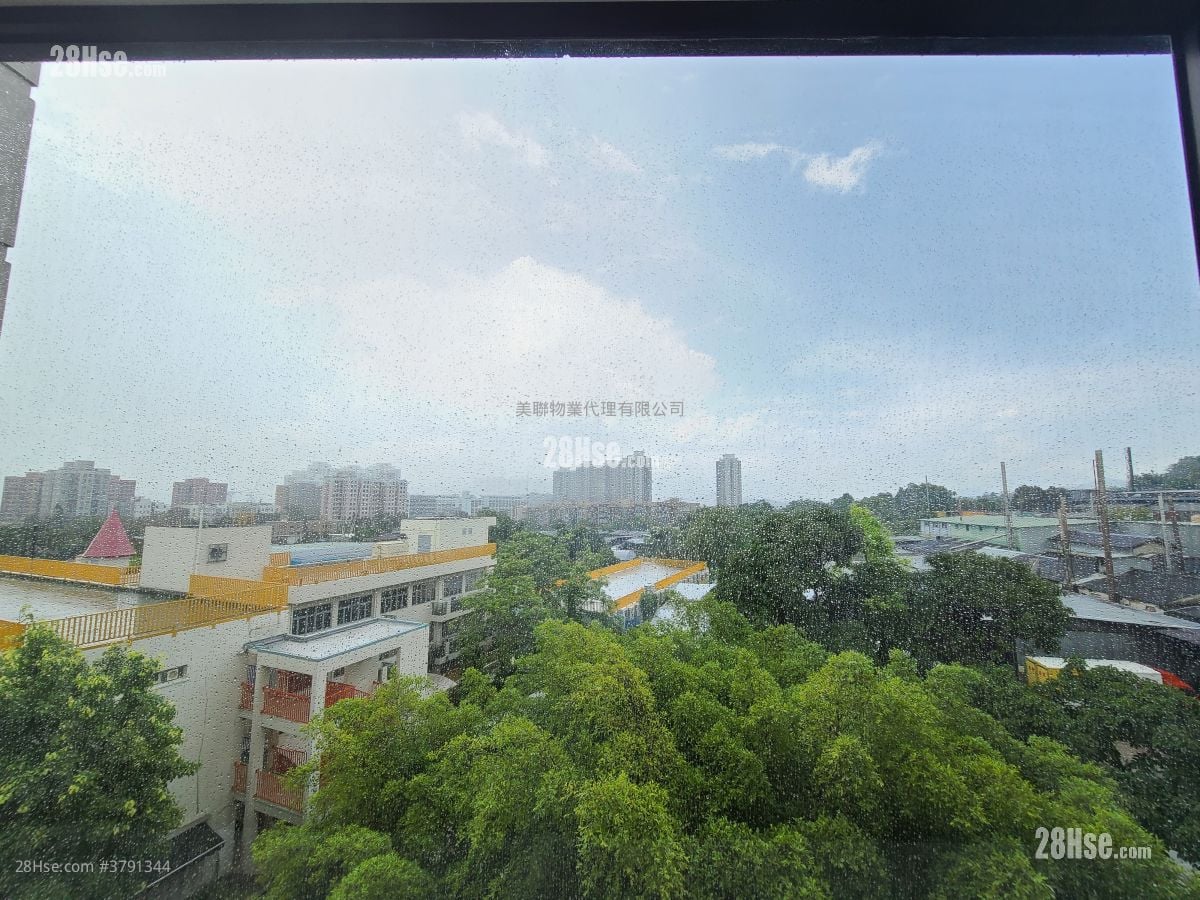 Manor Parc Sell 4 Bedrooms 1,992 ft²