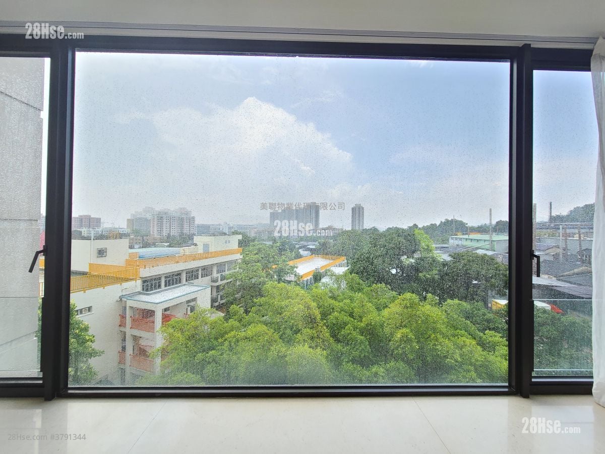 Manor Parc Sell 4 Bedrooms 1,992 ft²