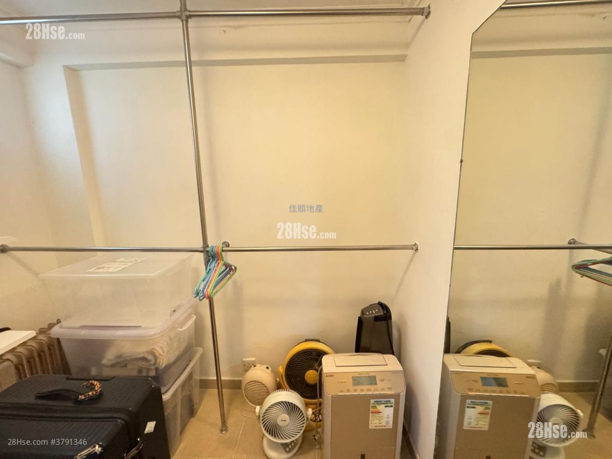 Village Rental 2 Bedrooms , 1 Bathroom