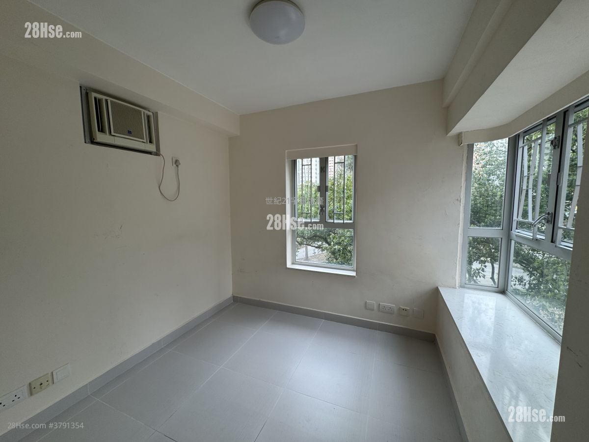 太湖花园 租盘 3 房 , 2 浴室 590 平方尺