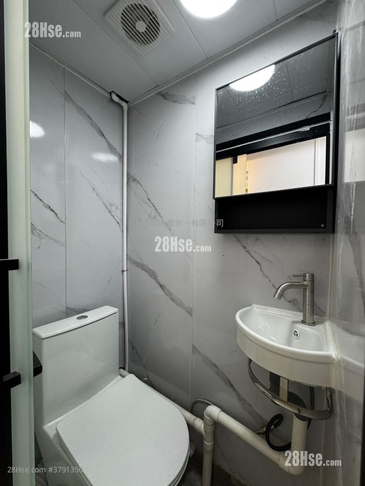 Wing Lee Building Rental 1 Bedroom , 1 Bathroom 170 ft²