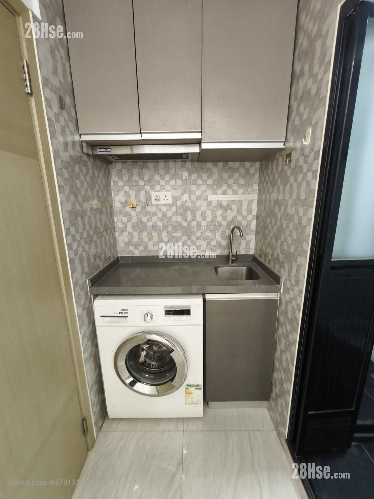 Sincere House Rental Studio , 1 Bathroom 120 ft²