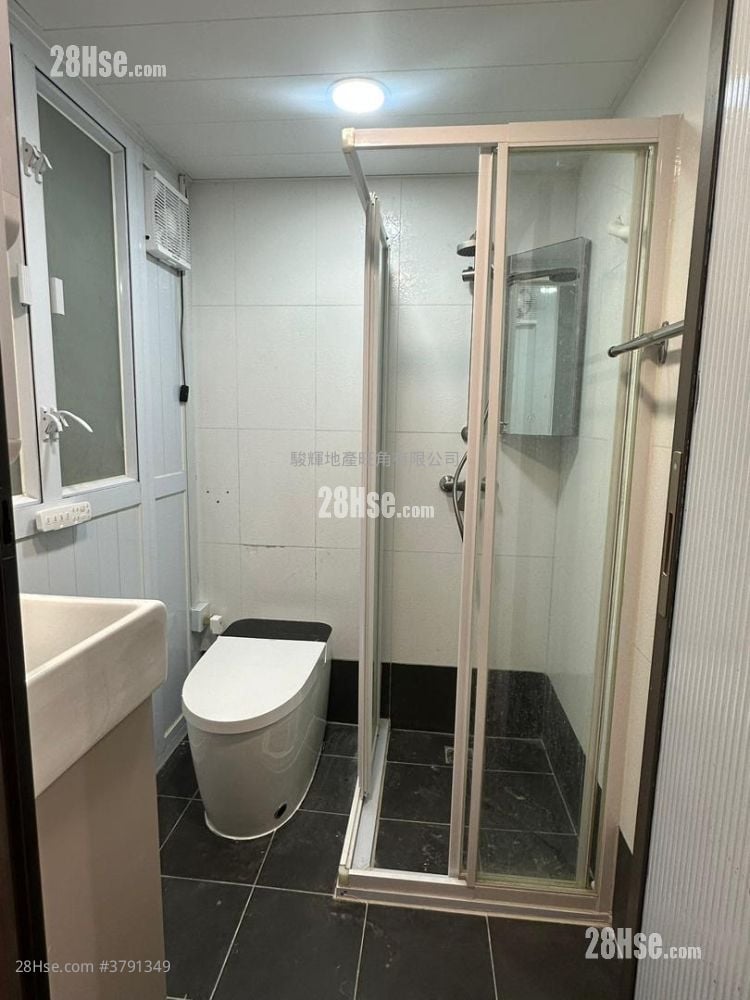 金琼楼 售盘 2 房 , 2 浴室 438 平方尺