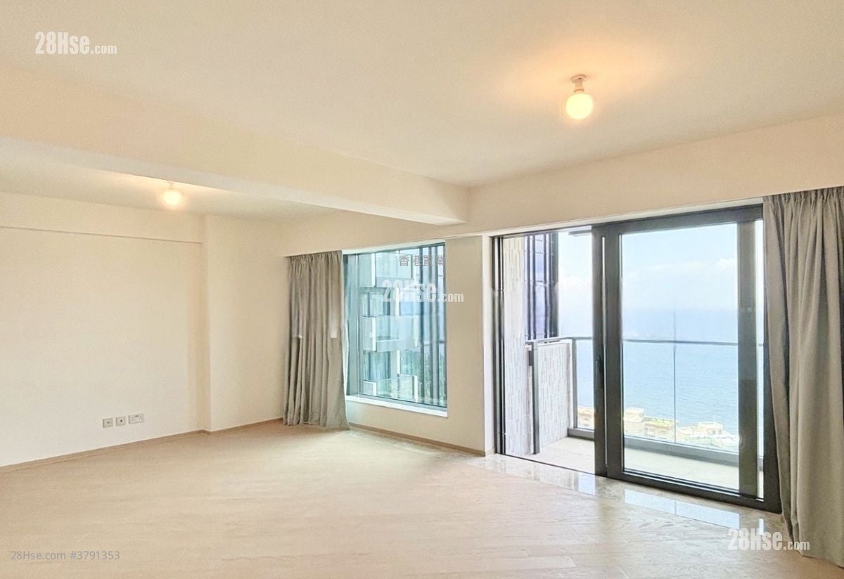 Victoria Coast Rental 2 Bedrooms , 2 Bathrooms 1,361 ft²