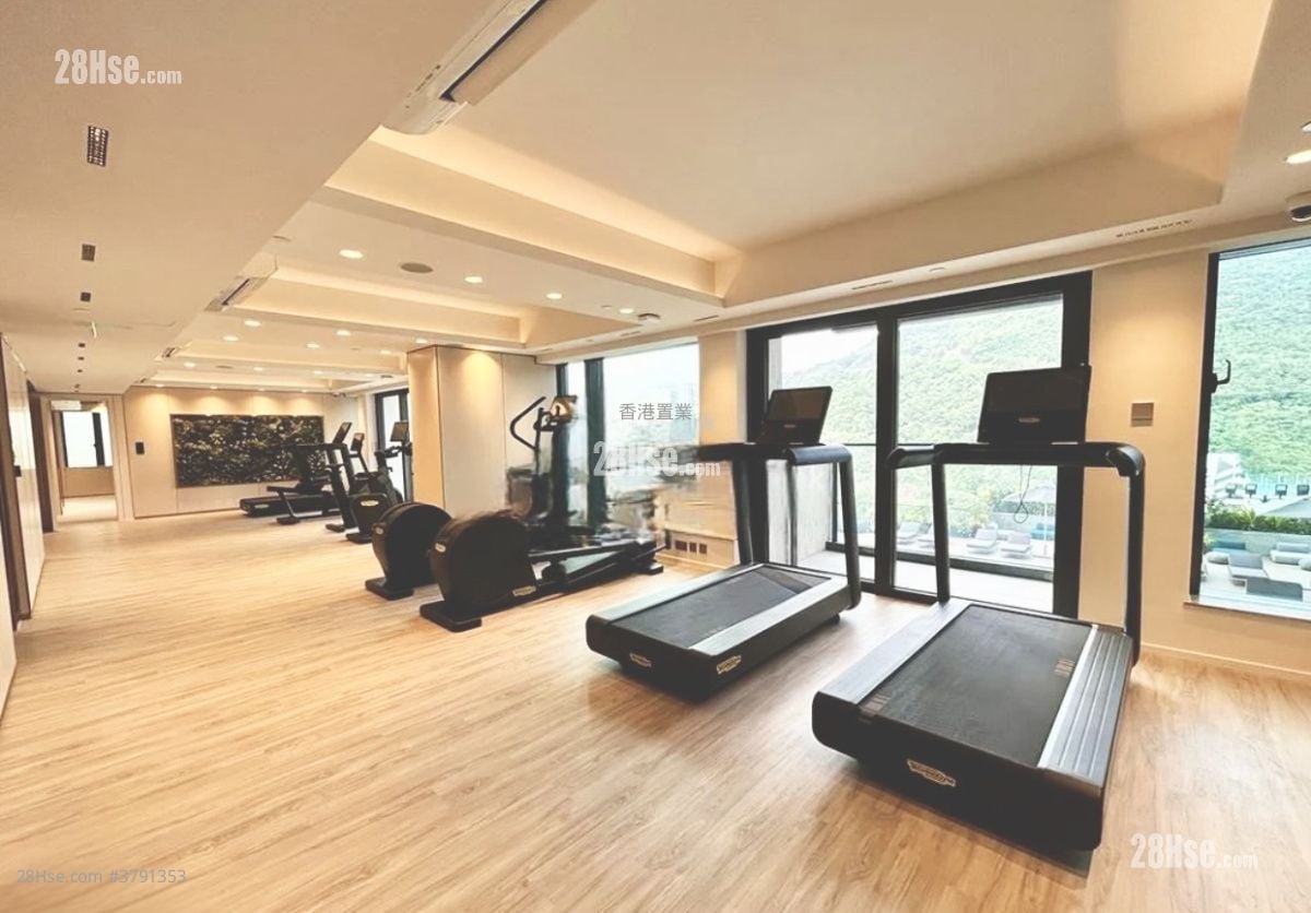 Victoria Coast Rental 2 Bedrooms , 2 Bathrooms 1,361 ft²