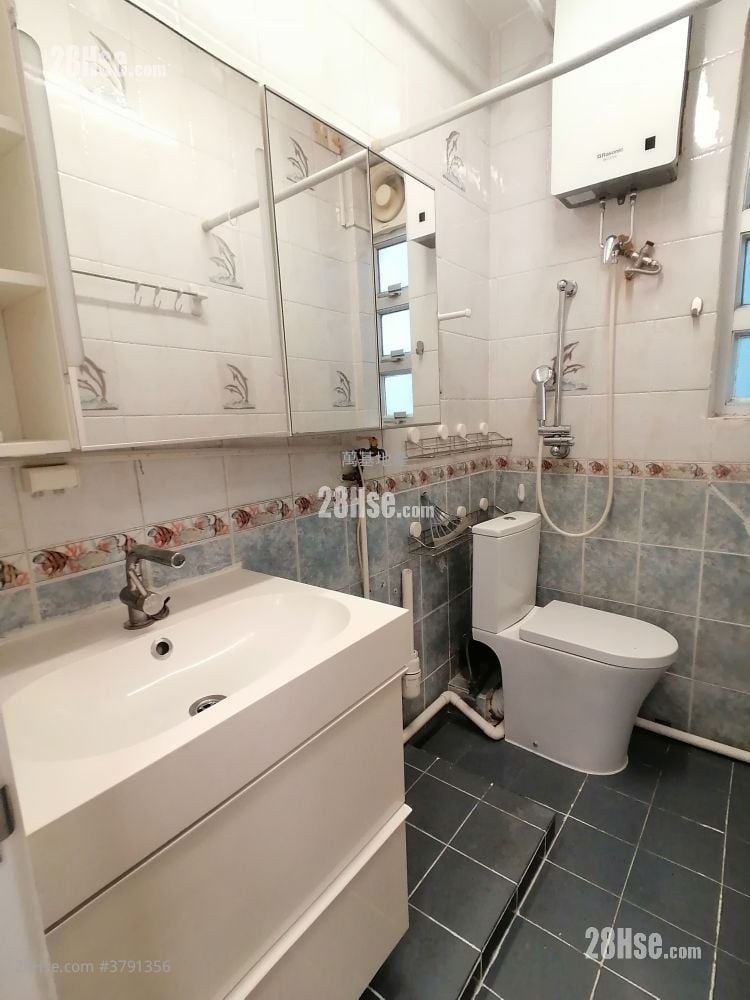 Tai Sang Building Rental 2 Bedrooms , 1 Bathroom 292 ft²