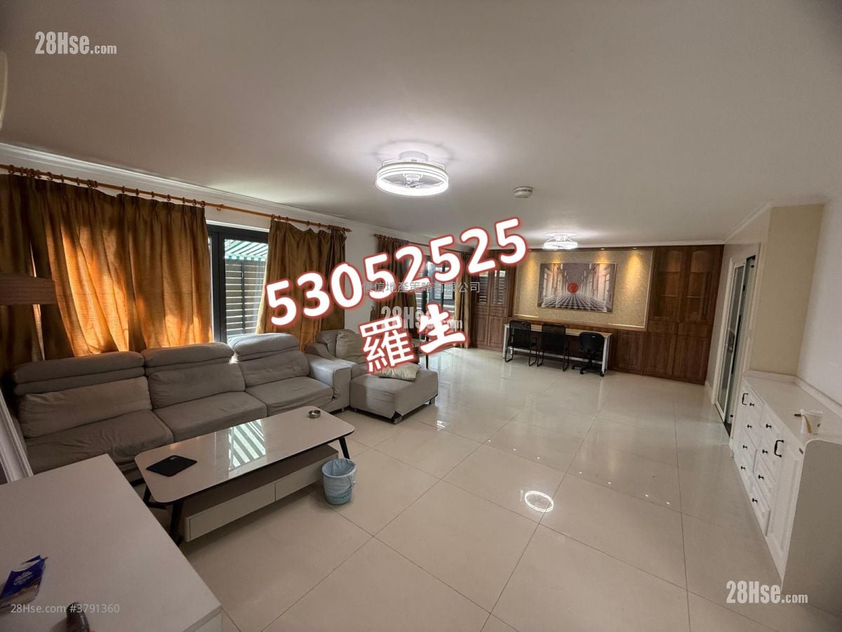 Village Sell 5+ Bedrooms , 4 Bathrooms 700 ft²