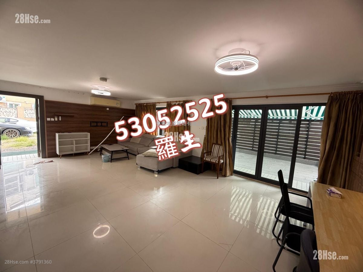 Village Sell 5+ Bedrooms , 4 Bathrooms 700 ft²