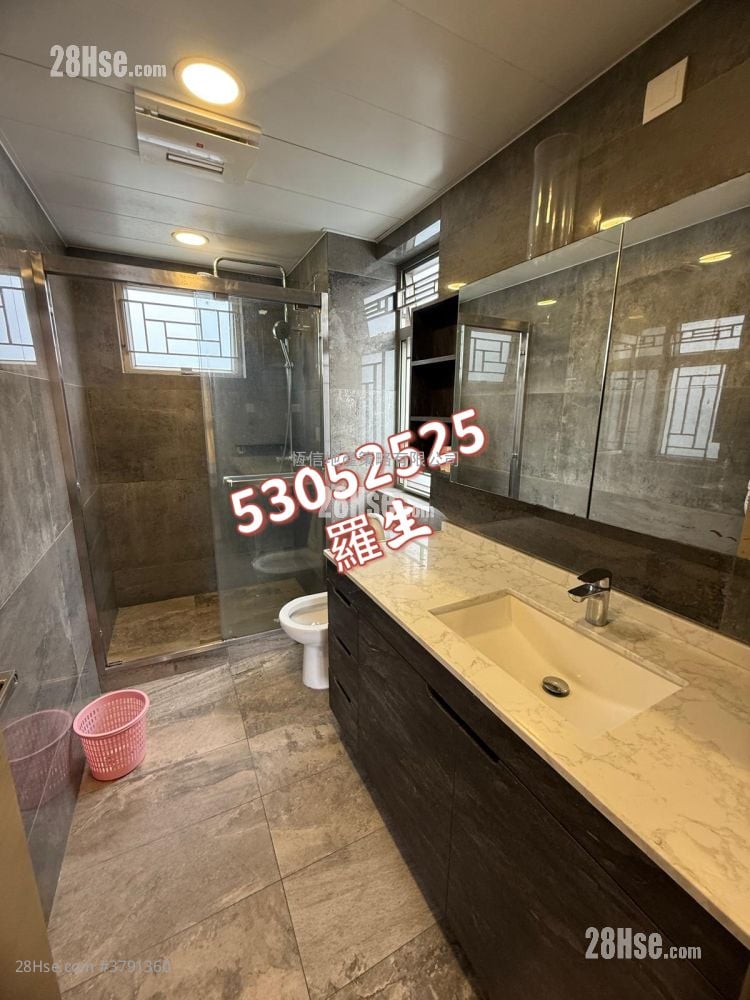 Village Sell 5+ Bedrooms , 4 Bathrooms 700 ft²