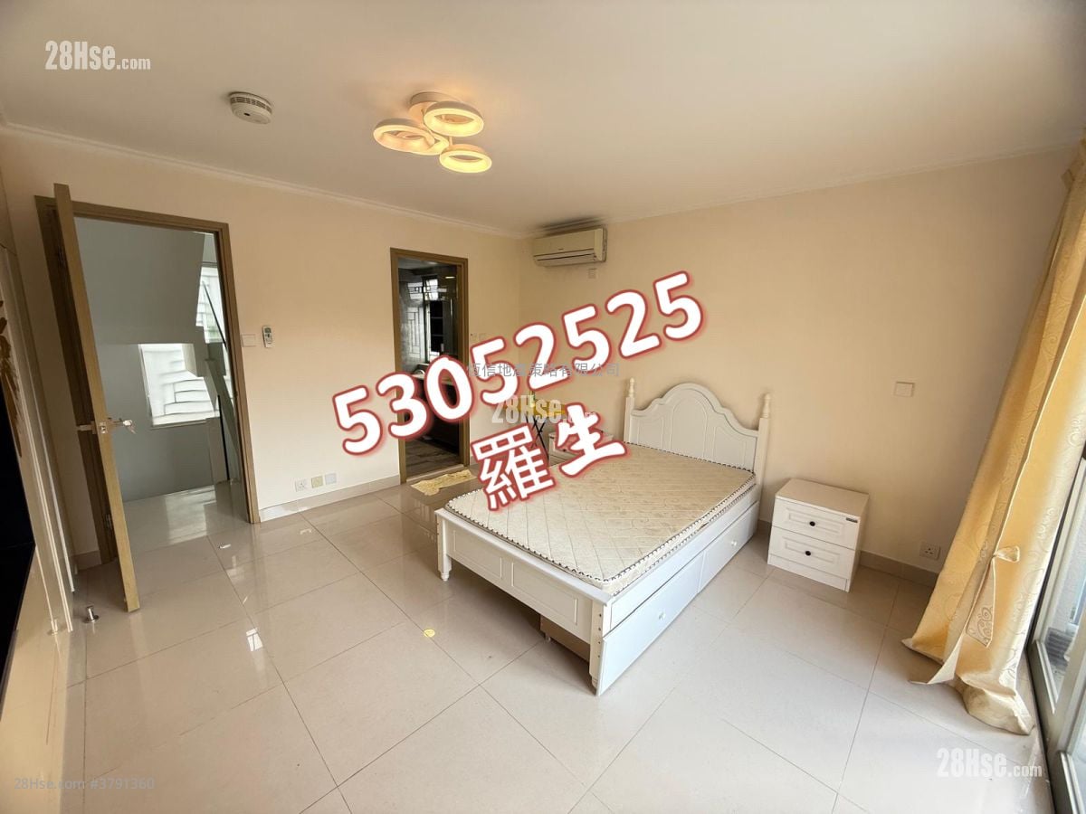 Village Sell 5+ Bedrooms , 4 Bathrooms 700 ft²