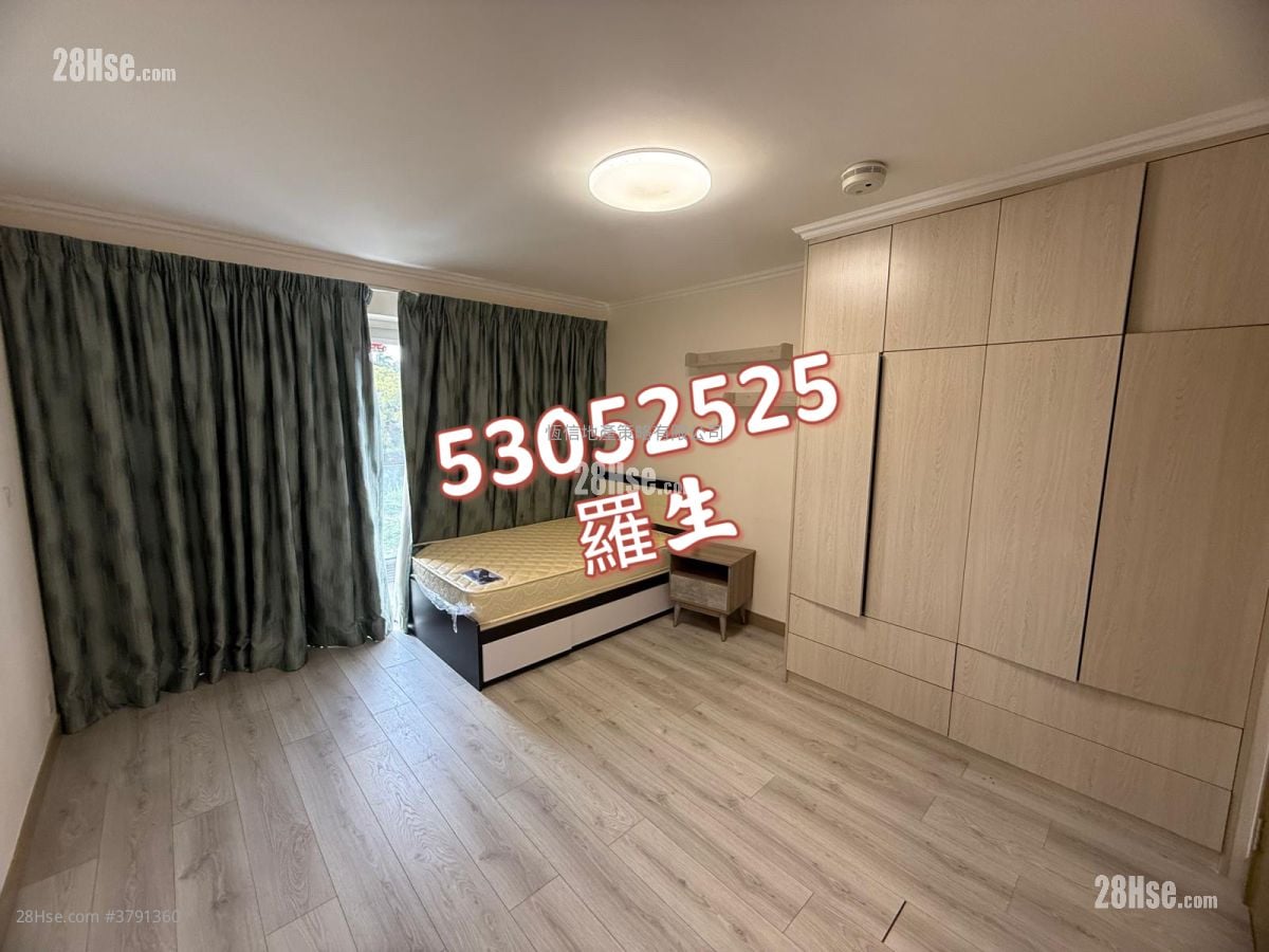 Village Sell 5+ Bedrooms , 4 Bathrooms 700 ft²