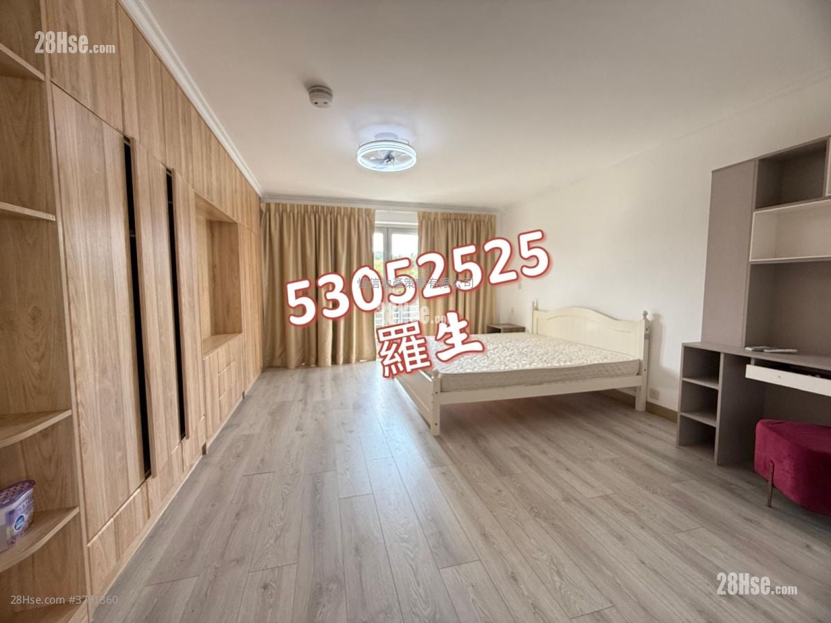 Village Sell 5+ Bedrooms , 4 Bathrooms 700 ft²