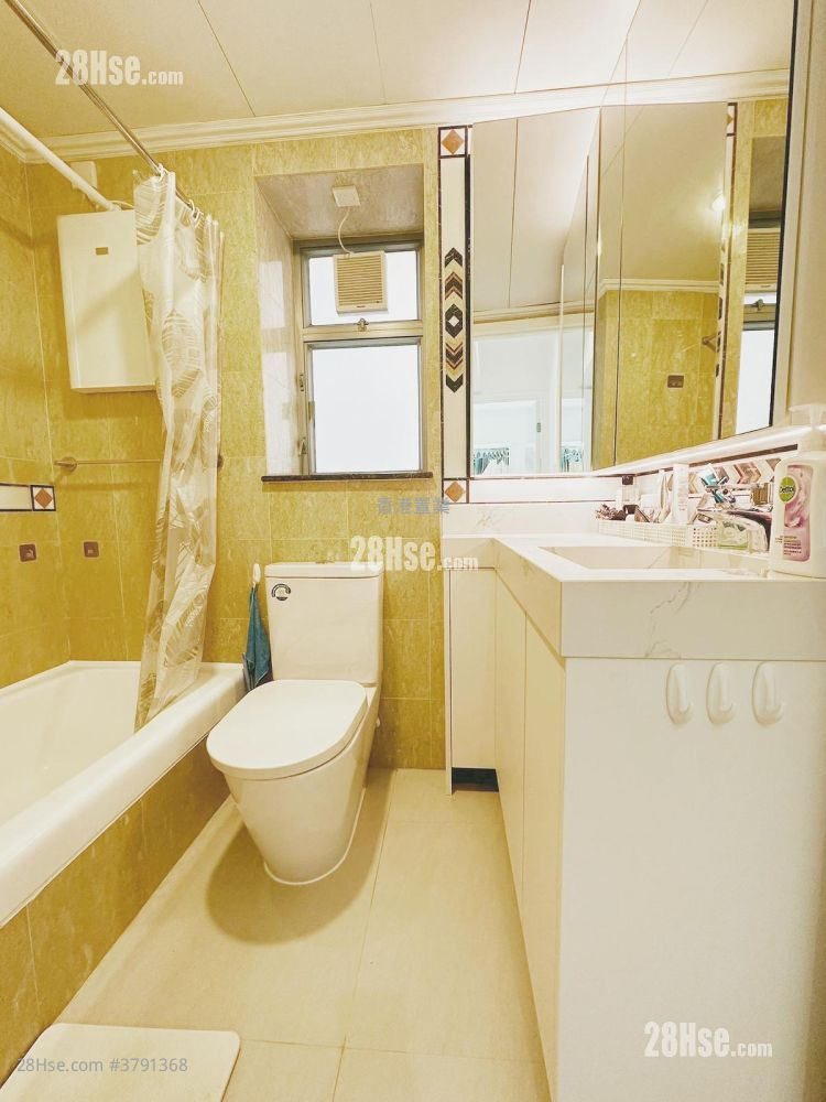 Ocean Shores Sell 2 Bedrooms , 1 Bathroom 503 ft²