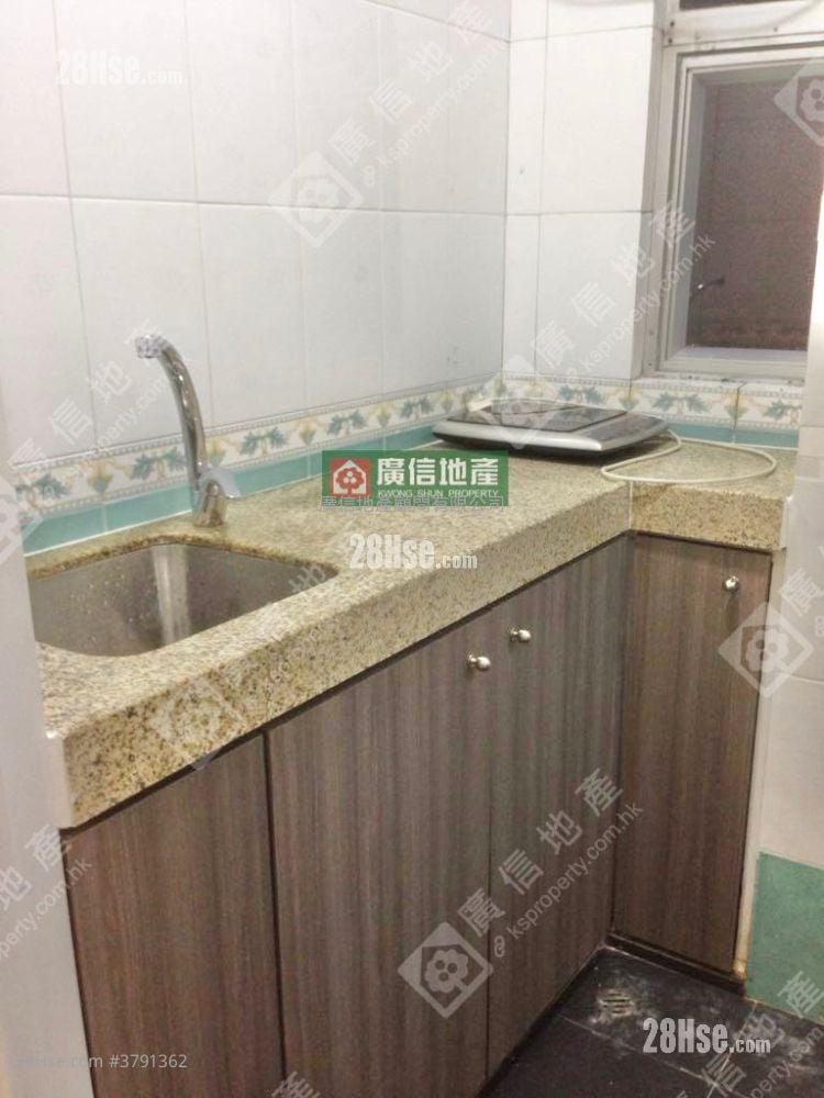 长辉大厦 租盘 1 房 , 1 浴室 193 平方尺