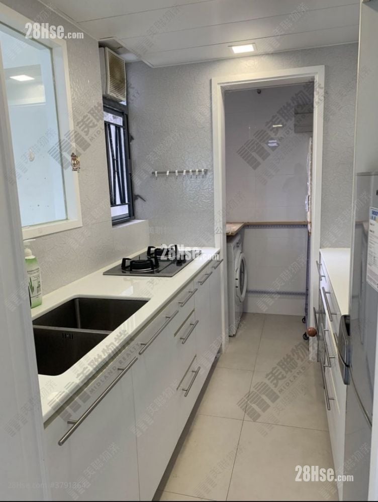 海悦豪园 售盘 3 房 672 平方尺