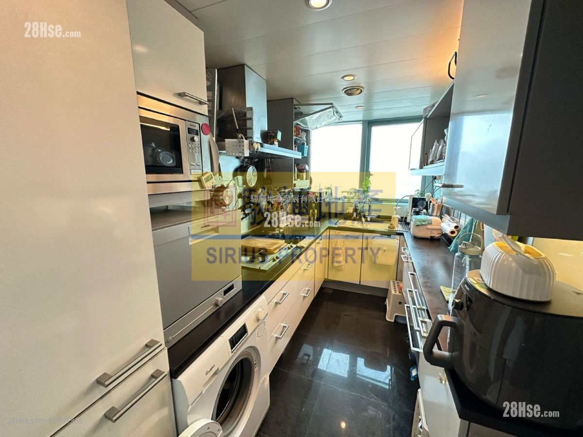 君临天下 售盘 3 房 , 2 浴室 1,049 平方尺