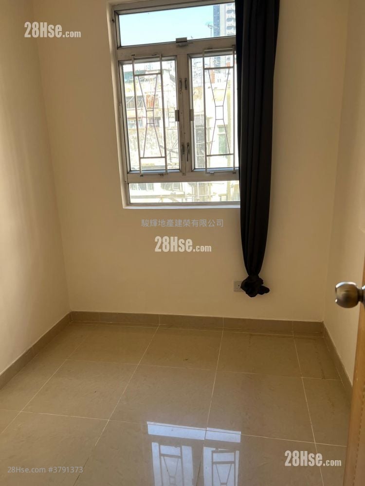 Hong Ning Building Rental 2 Bedrooms , 1 Bathroom 330 ft²