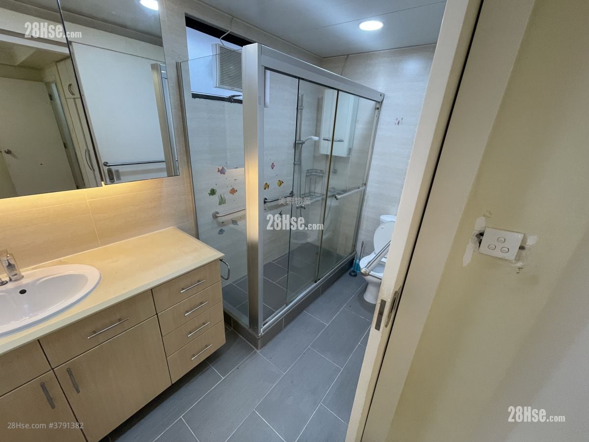 颖章大厦 售盘 3 房 , 2 浴室 1,116 平方尺