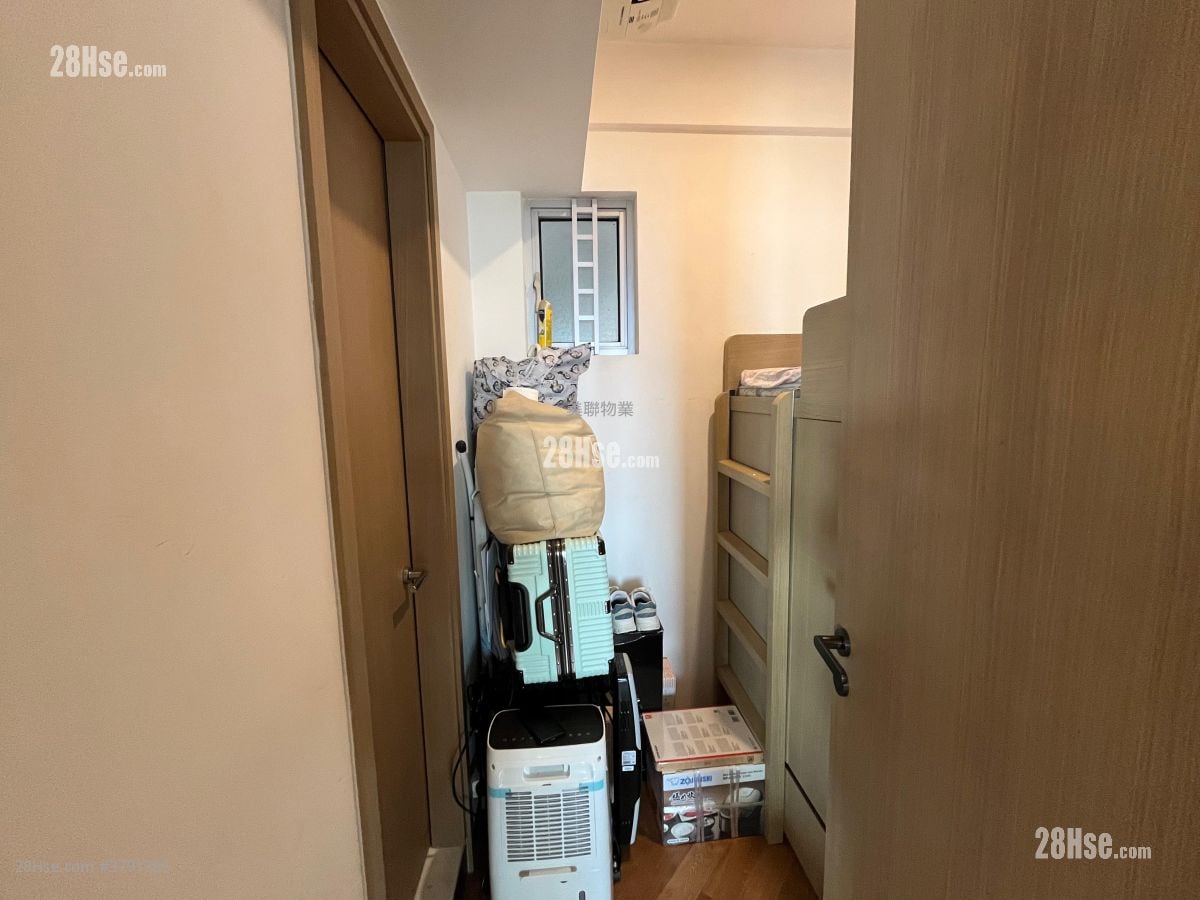 The Harbourside Sell 3 Bedrooms , 2 Bathrooms 1,060 ft²