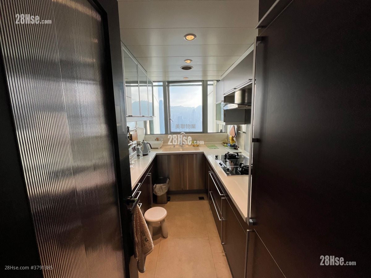 The Harbourside Sell 3 Bedrooms , 2 Bathrooms 1,060 ft²