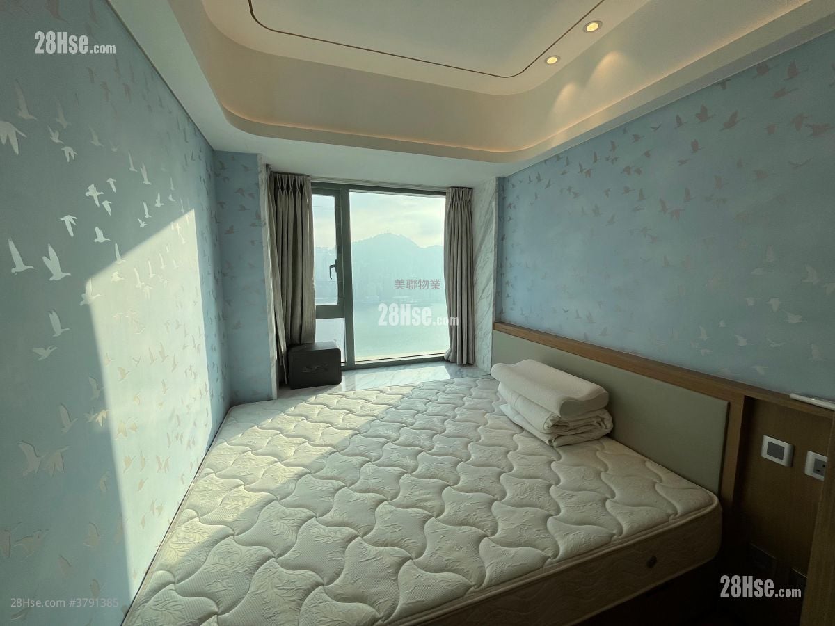 The Harbourside Sell 3 Bedrooms , 2 Bathrooms 1,060 ft²