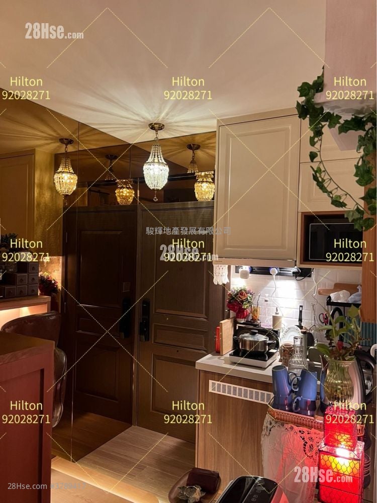 Fulland Court Sell 2 Bedrooms , 1 Bathroom 246 ft²