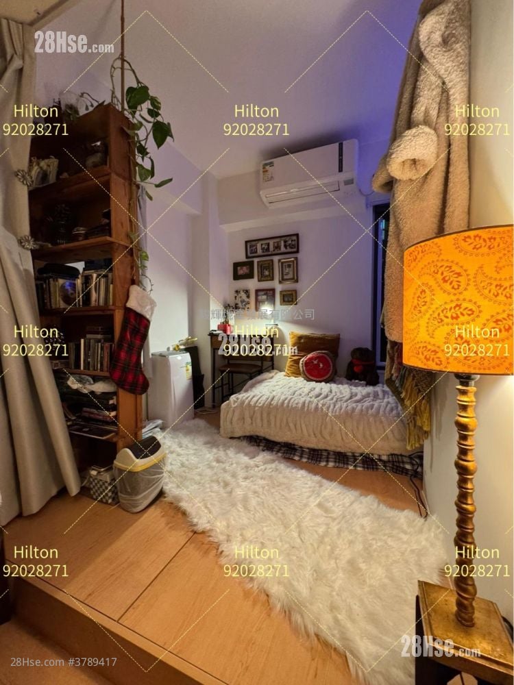 Fulland Court Sell 2 Bedrooms , 1 Bathroom 246 ft²