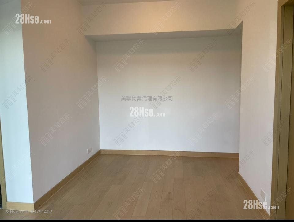 Malibu Sell 2 Bedrooms , 1 Bathroom 555 ft²