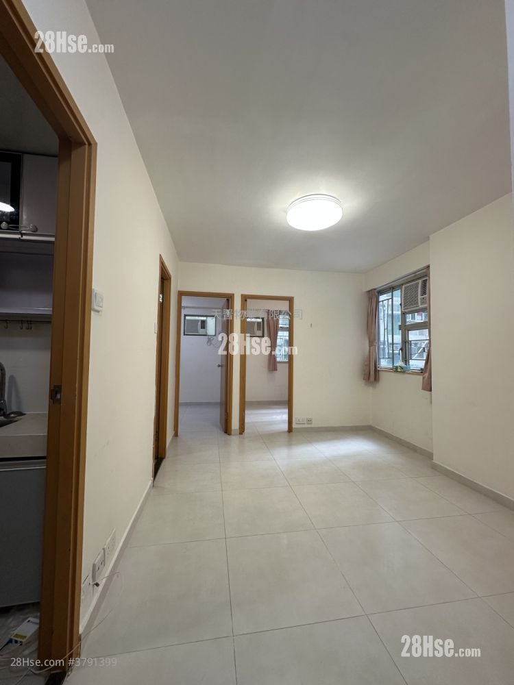 Wyler Garden Sell 2 Bedrooms , 1 Bathroom 336 ft²