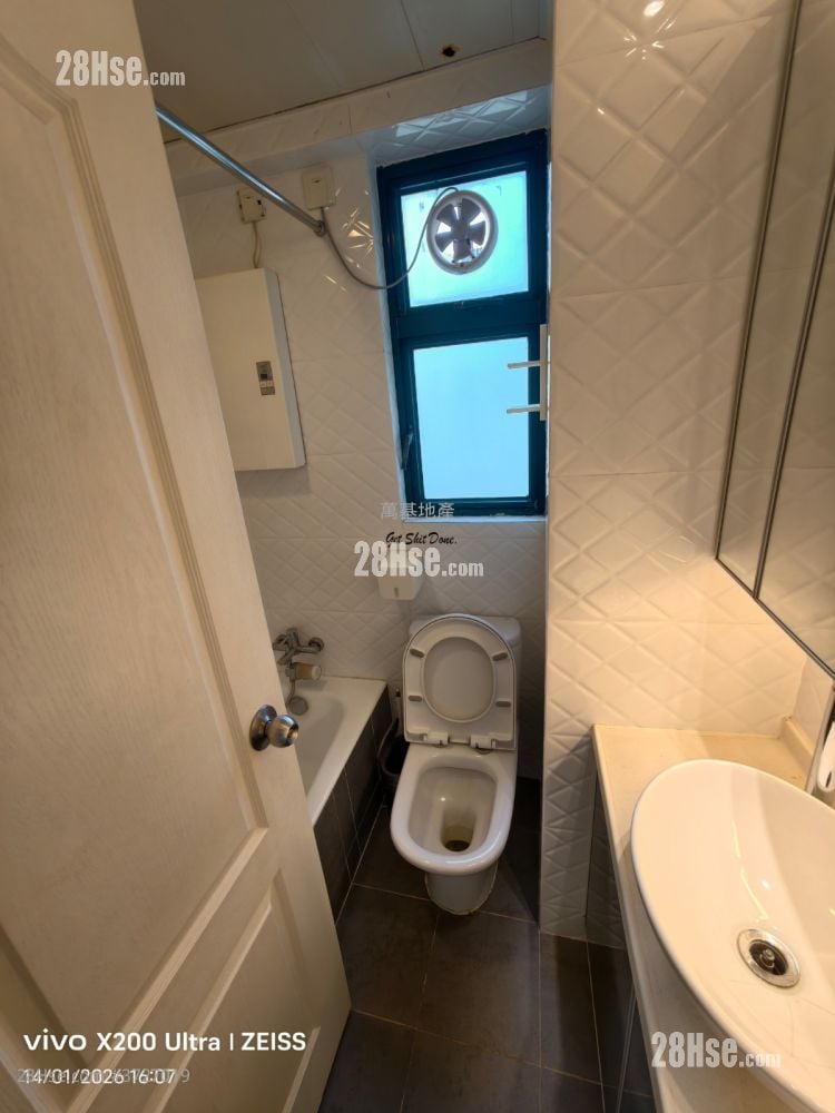 采逸轩 租盘 2 房 , 1 浴室 344 平方尺