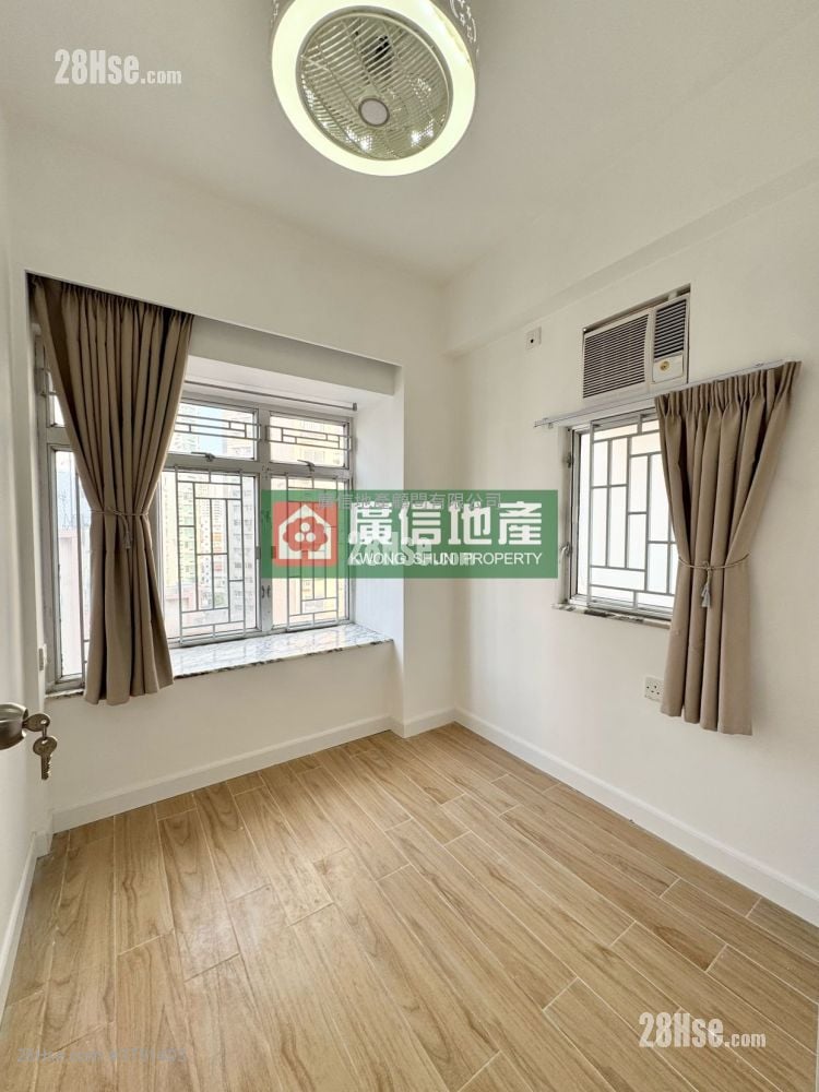 鸿威大厦 售盘 2 房 , 1 浴室 306 平方尺