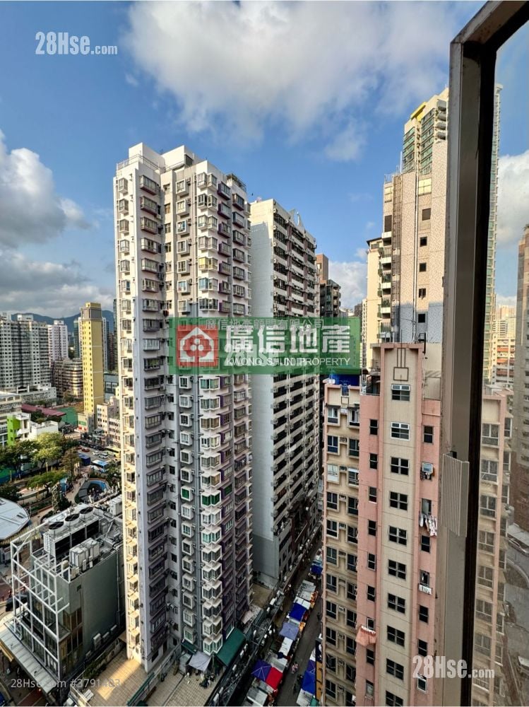 鸿威大厦 售盘 2 房 , 1 浴室 306 平方尺