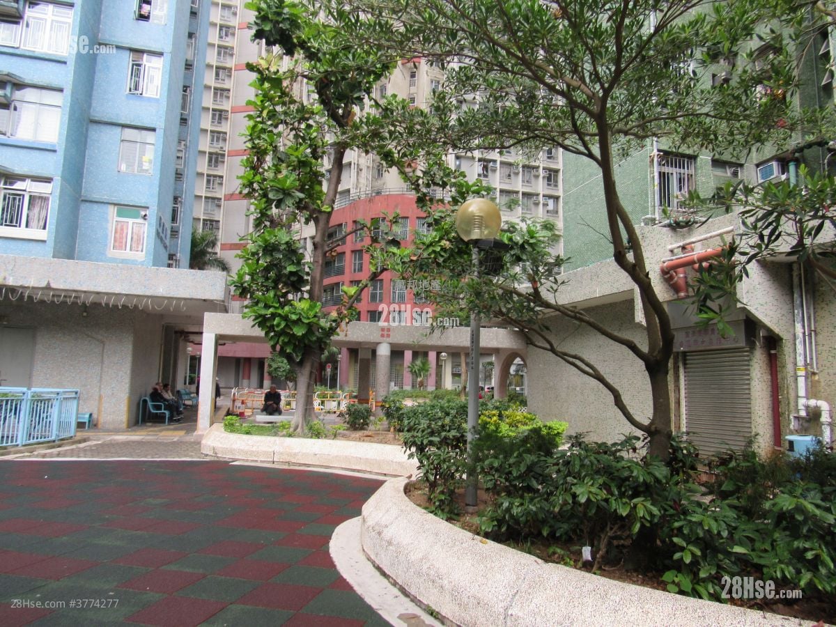 华贵邨 售盘 2 房 385 平方尺