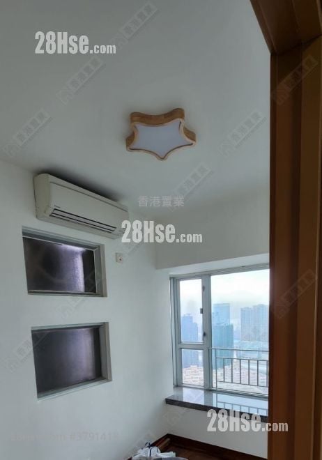 Metro Harbour View Sell 2 Bedrooms , 1 Bathroom 371 ft²