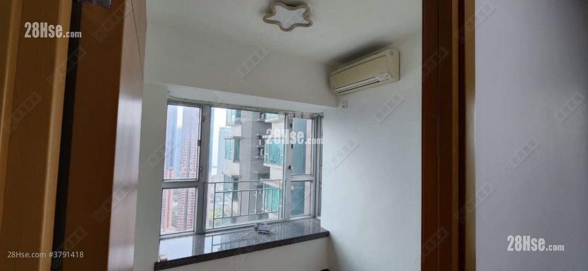 Metro Harbour View Sell 2 Bedrooms , 1 Bathroom 371 ft²