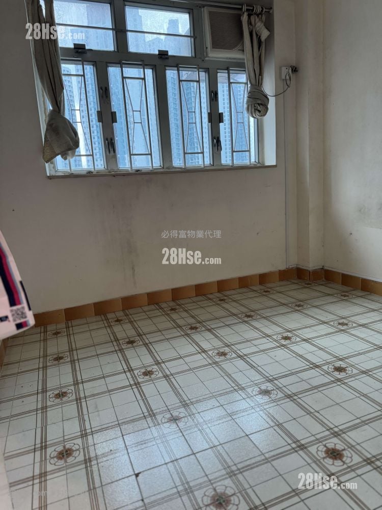 万康大厦 售盘 2 房 , 1 浴室 373 平方尺