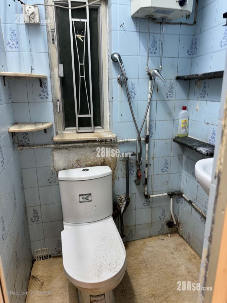 万康大厦 售盘 2 房 , 1 浴室 373 平方尺