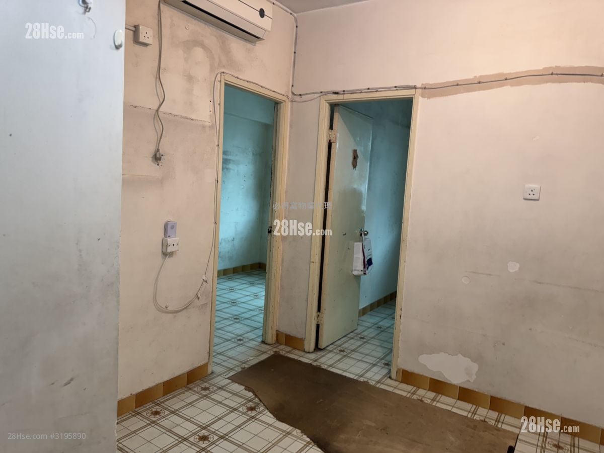 万康大厦 售盘 2 房 , 1 浴室 373 平方尺