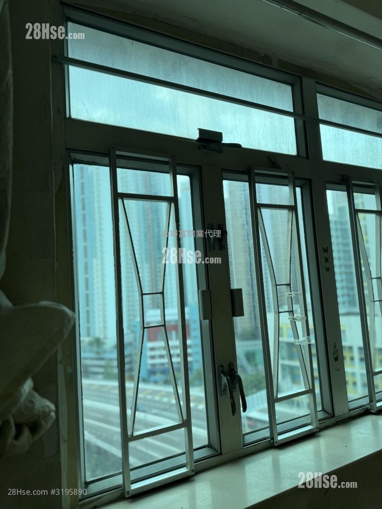 万康大厦 售盘 2 房 , 1 浴室 373 平方尺