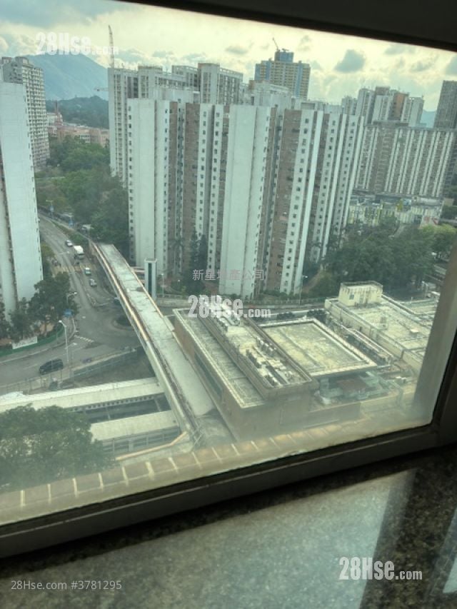 Sheung Shui Centre Rental 2 Bedrooms , 1 Bathroom 351 ft²