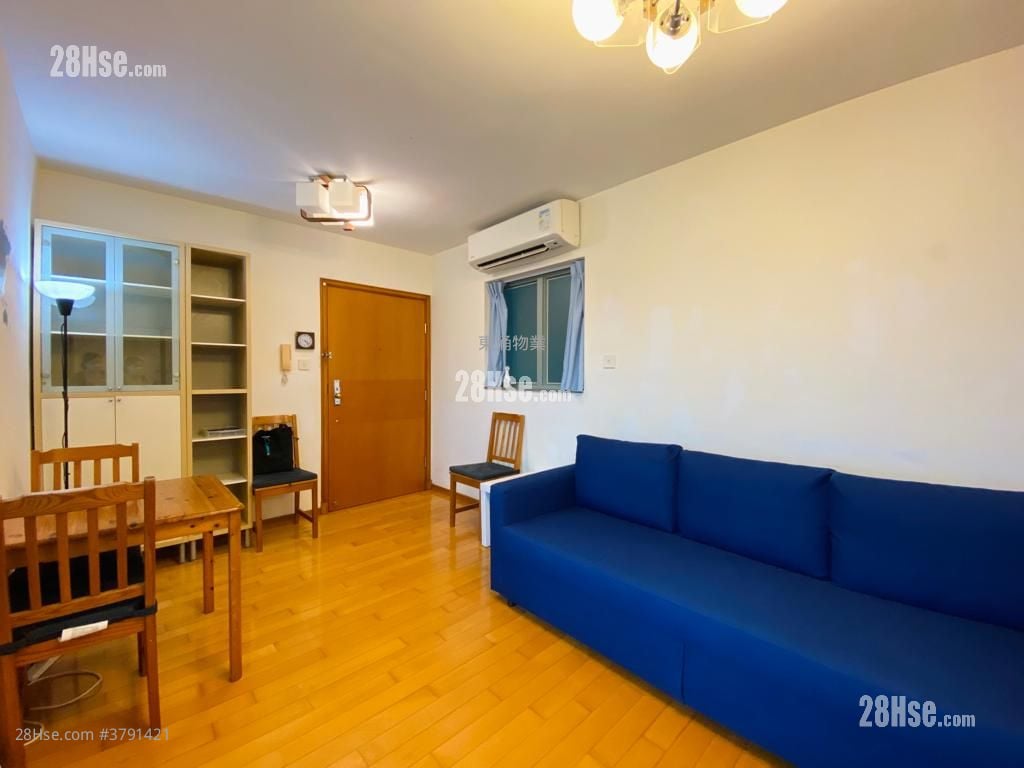 Seaview Crescent Rental 2 Bedrooms , 1 Bathroom 521 ft²