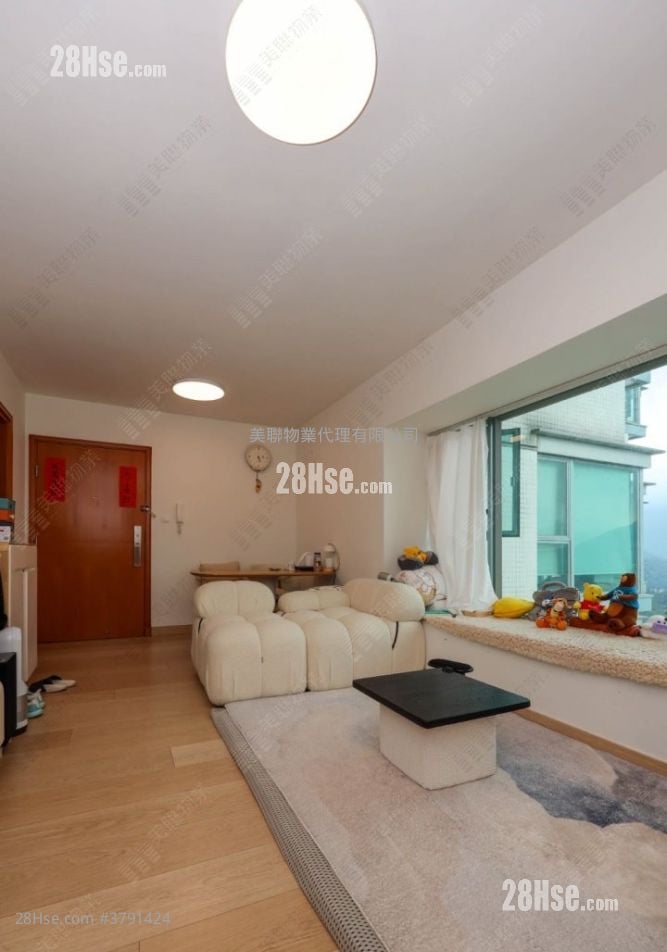 Seaview Crescent Sell 2 Bedrooms 541 ft²