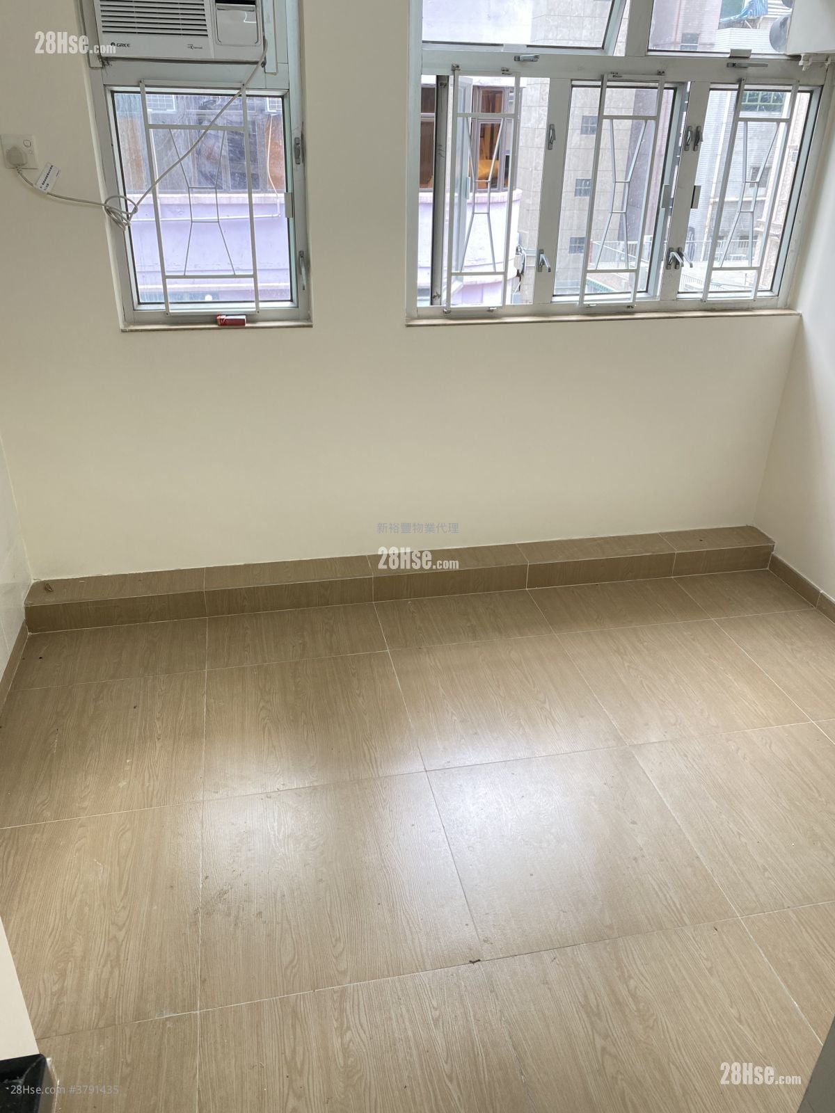 砵兰街302号 租盘 开放式间隔 , 1 浴室 105 平方尺