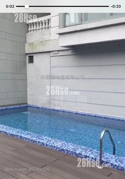 Hampstead Sell 4 Bedrooms 2,374 ft²